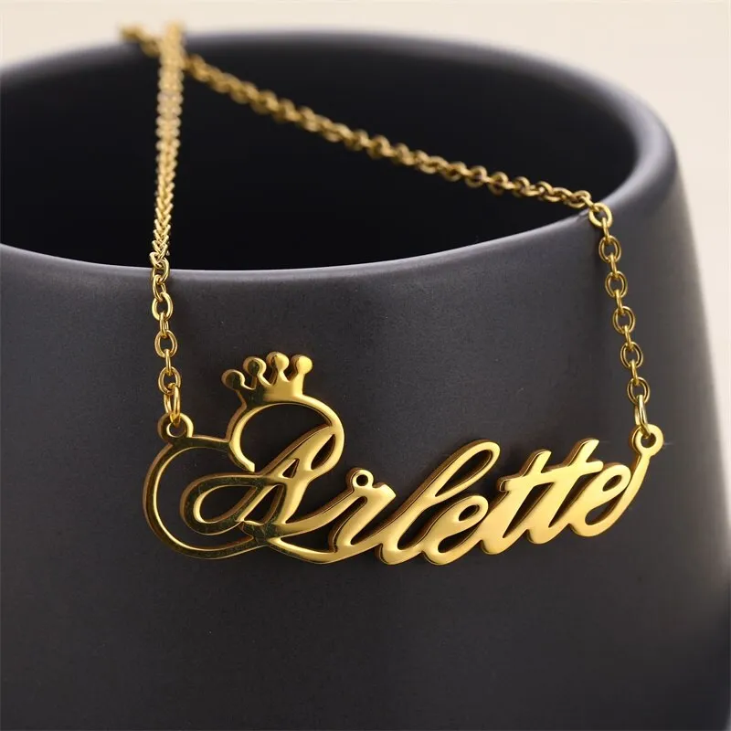 18k Gold Plated Name Necklace With Crown- Personalized Gift For Women