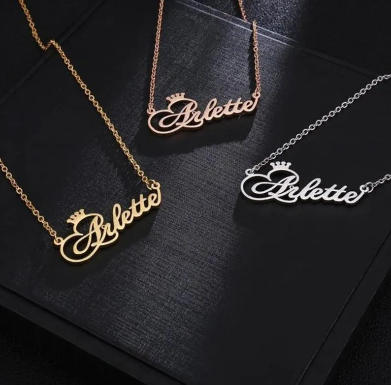 18k Gold Plated Name Necklace With Crown- Personalized Gift For Women