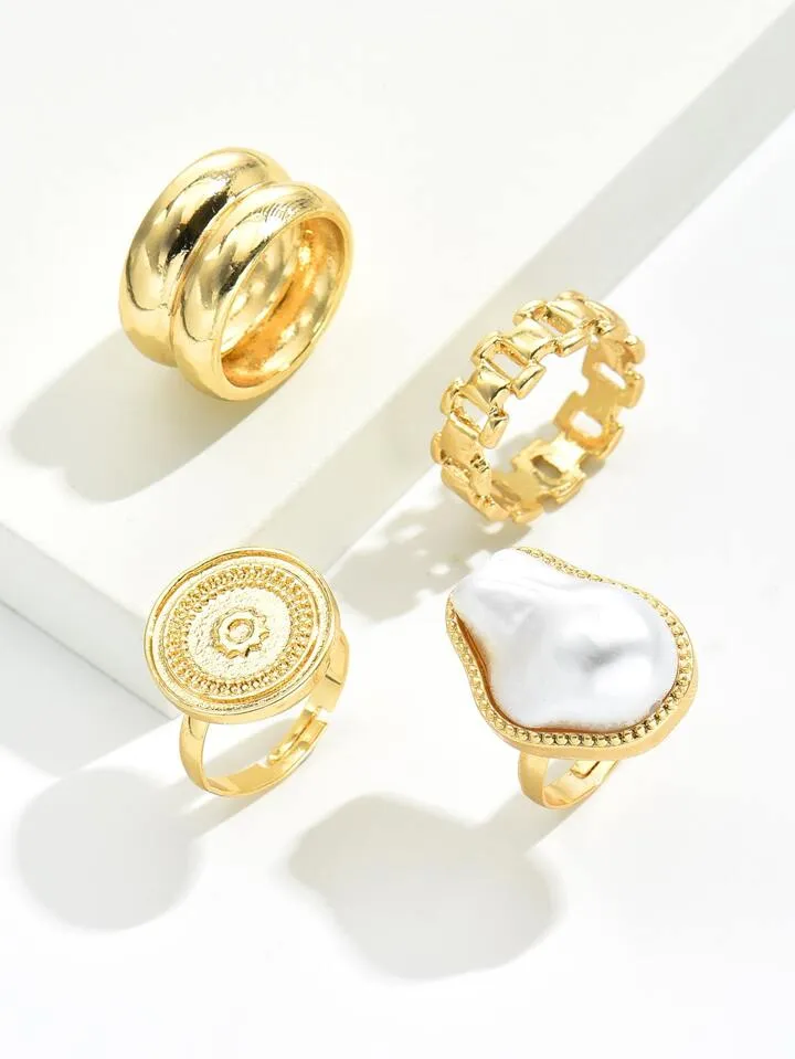 4pcs faux pearl ring in gold