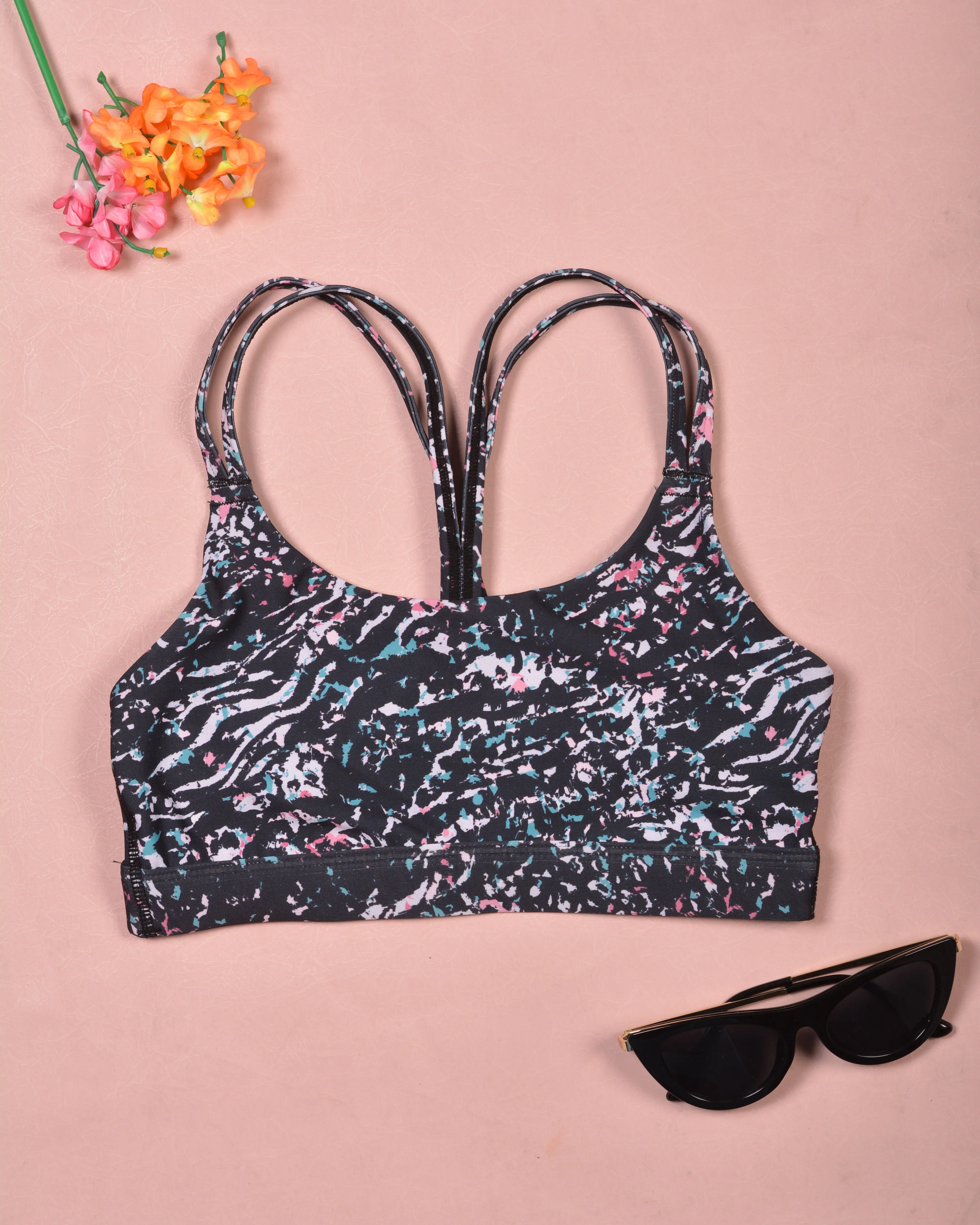 Sure! Here’s an optimized title for the Crivit Sports Bra:

Crivit Womens High-Performance Sports Bra - Comfortable, Breathable, and Supportive Activewear for Workout and Fitness

Feel free to let me know if you would like any adjustments or additional details!