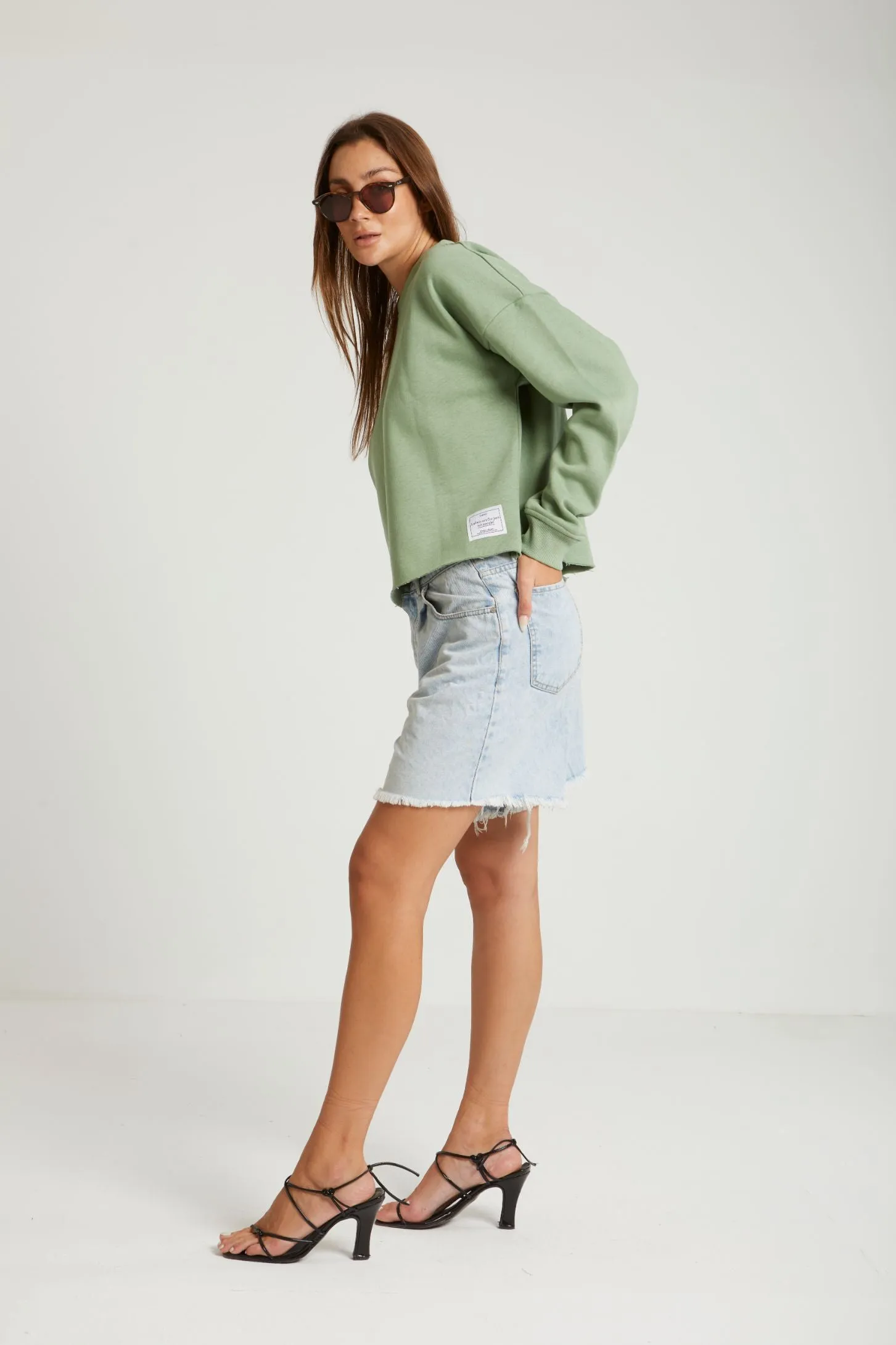 CROPPED ULTIMATE SWEATSHIRT - MINT GREEN