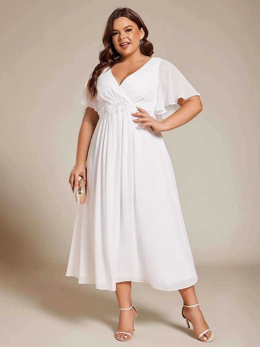 Plus Size Elegant Short Sleeves V-Neck Floral Applique Wedding Guest Dress